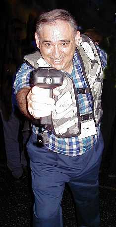 Eric Baelen as APL Man